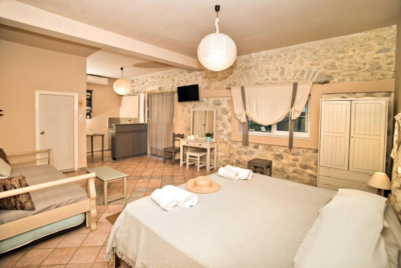 Panormos  Paloma Luxury Studios מראה חיצוני תמונה