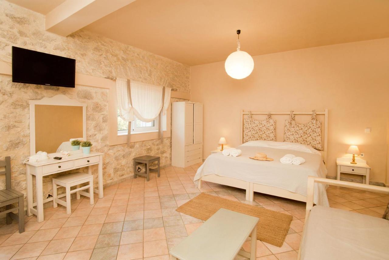 Panormos  Paloma Luxury Studios מראה חיצוני תמונה